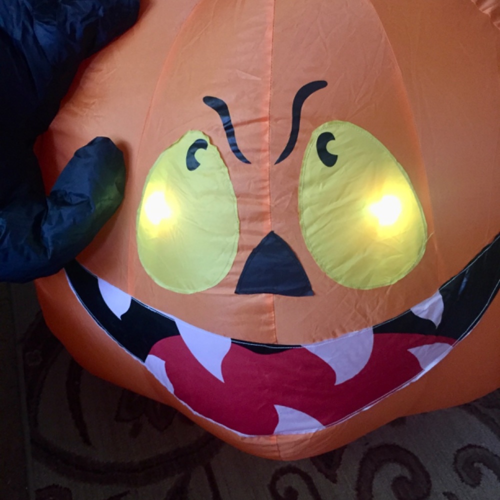 Airblown  Inflatable Jack o Lantern with Lights  Outdoor Decor - Picture 3 of 4